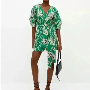 NEW- Cotton wrap dress - green
